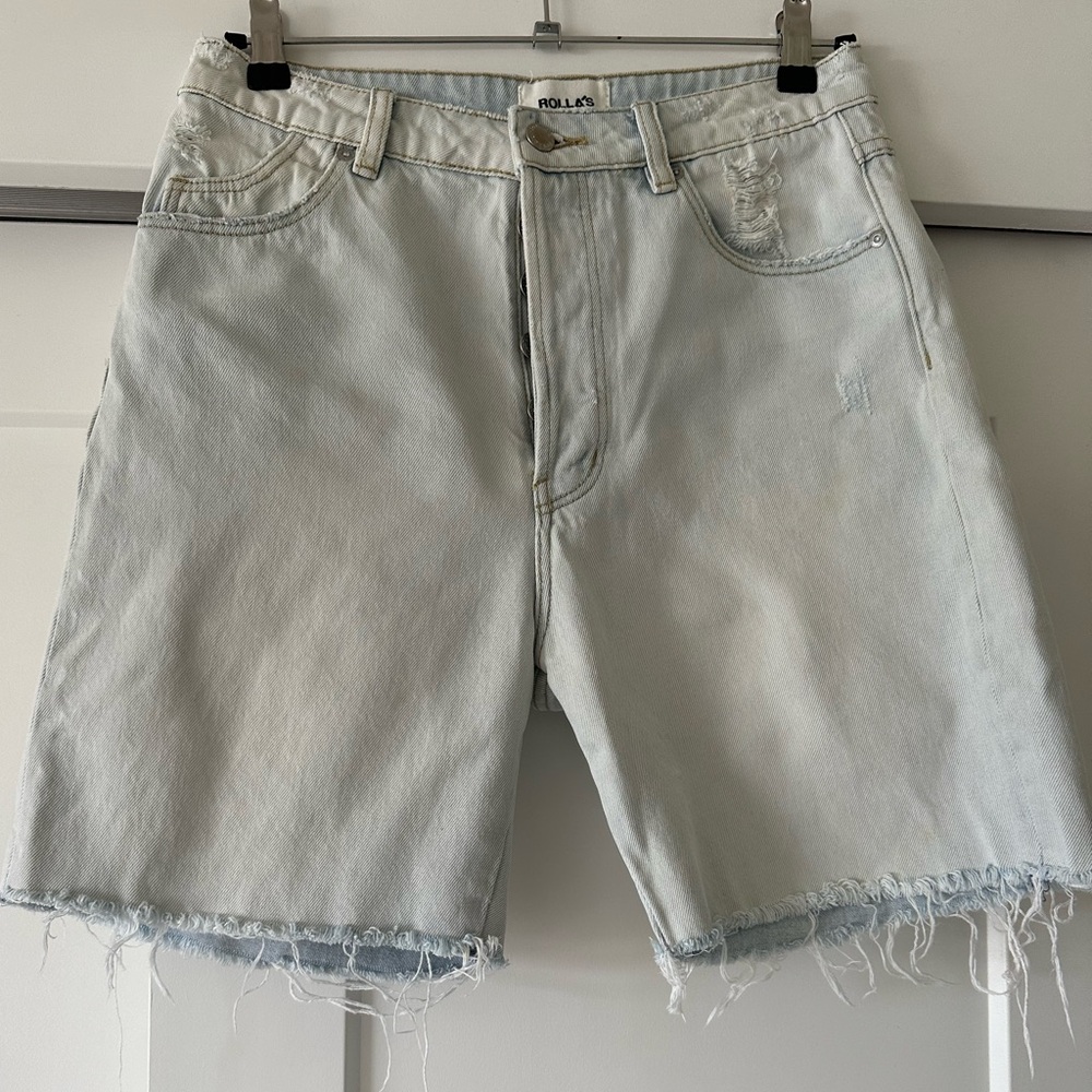 Men's Distressed Denim Shorts